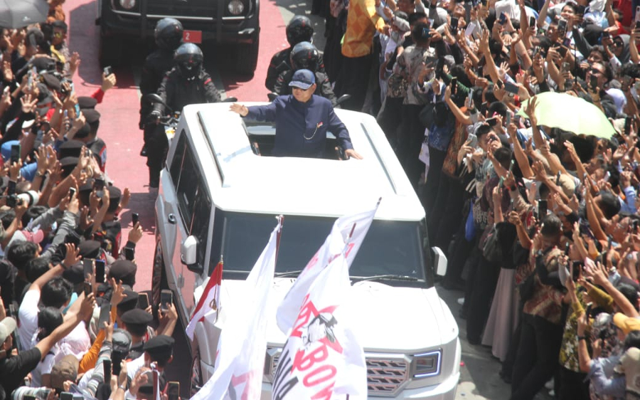 Pindad MV3 Garuda Limousine